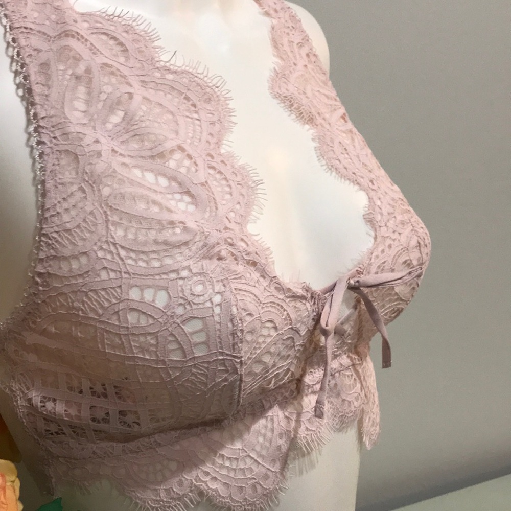Victoria's Secret Lace Up Bralette - Picture 13 of 16